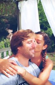 Temporada 8 / edição 3 / julho de 2015. Marta Faial Namora No Algarve Pareciam Dois Patos A Chapinhar Atualidade Sapo Lifestyle