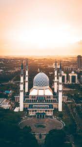 Find over 100+ of the best free masjid sultan salahuddin abdul aziz shah, shah alam, malaysia images. Masjid Sultan Salahuddin Abdul Aziz Shah Shah Alam Malaysia Sultan Salahudin Abdul Aziz Shah Mosque At Wallpaper Islami Arsitektur Masjid Gambar Menakjubkan