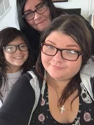 Big bear family please pray for me. My beautiful mom passed away today and  went home to Jesus. I been a wreck all day :( I feel so lost and don't know