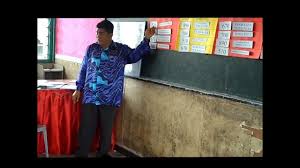 Video dwayne johnson alias the rock yang mengkritik kepemimpinan presiden as donald trump, menuai pujian. Plc Video Critique Lessons Blendspace