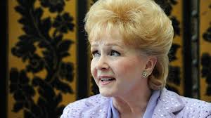 Pemakaman Carrie Fisher Tertunda Wafatnya Ibunda