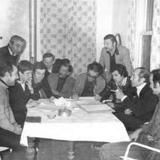 İlk olarak türk tiyatrosu'nun ustalarından nejat uygur tarafından sahnelenmiş olan, süheyl ve behzat uygur tiyatrosu tarafından günümüz yorumuyla sahnelenecek olan süt kardeşler seyirci ile. Sut Kardesler Nami Deger Gulyabani Kahya Turker Tekin Halit Akcatepe Kemal Sunal Sener Sen Ergin Orbey Munir Ozkul Kartal Tibet Eris A Film Fotograf Sinema