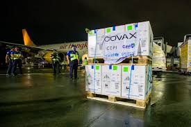 Kasabay sa pagbabakuna, ang mga mahahalagang hakbang gaya ng tamang paghuhugas ng kamay, pagsusuot ng face mask at pag iwas sa pakikisalamuha sa maraming tao ay dapat pa rin sundin. Over 2 Million U S Supported Pfizer Biontech Vaccines Arrive In Cebu Davao And Manila U S Embassy In The Philippines
