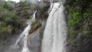 Hotels in der nähe von eglise notre dame de la plate. Saut De La Truite Youtube