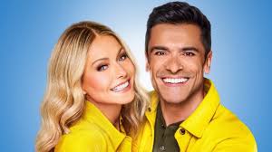 Watch Live with Kelly and Mark Pack Your Bags Week S3 E112