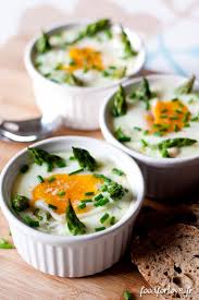 Oeufs Cocotte Aux 2 Asperges Et St Moret Food For Love Recettes De Cuisine Oeufs Cocotte Recette Oeuf Cocotte