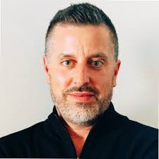 I know people who made $500,000 in tech sales in their 20s and 30s.