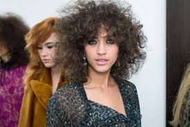 I really dream of a day when there is a salon in india solely for curly hair where we walk in and there are curl magazines and curl products on the shelf and they don't try to detangle our hair before the haircut with a comb. Permed Hair Care 7 Professionals Tips For Newbies