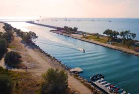 Plan to visit jet roi, france. Camping Espiguette Einzigartig Ein Hafen Auf Dem Campingplatzgelande