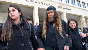 Σοκ προκαλούν οι καταθέσεις για τα βασανιστήρια που υπέστη ο βαγγέλης γιακουμάκης, στη διάρκεια της δίκης σε δεύτερο βαθμό. Baggelhs Giakoymakhs News Gr