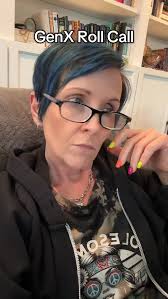 The 80's had some of the best song intros ever! 🔥 Just enough time to hit  that dance floor! Thank you @csapunch for the inspiration! ❤️😊 #genx  #gunsnroses #80smusic