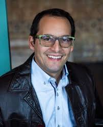 Sergio Turner's Instagram, Twitter & Facebook