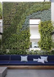 Vertikaler Garten Gruner Und Schoner Leben Outdoor Gardens Coastal Gardens Outdoor