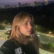 Cassandra Muse (@CassMuse)