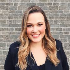 Diana Kroeker's Instagram, Twitter & Facebook