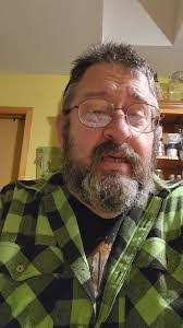 Christopher Knell's Instagram, Twitter & Facebook