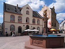 Der Marktbrunnen Vor Dem Alten Rathaus Wiesbaden Mainz Rathaus