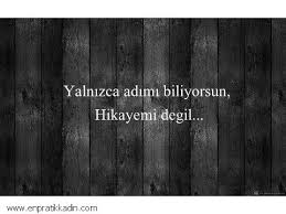 Sen gel beni boş ver aşkın sonu yok ki zaten çek git daha fazla konuşup beni yakma lütfen. Siyah Beyaz Resimli Sozler Ask Sozleri Guzel Sozler