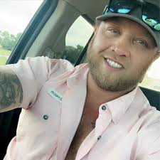 Brittnie Coffey and Daren Kingsbury's Wedding Website