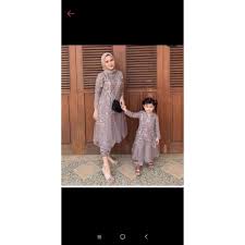 Baju copel ayah ibu borkat acara lamaran anak. Harga Couple Ibu Anak Pakaian Wanita Party Dress Terbaik Agustus 2021 Shopee Indonesia