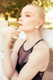 Headshots — ELISA TERRY