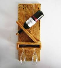 60 Diy Mobel Aus Europaletten Erstaunliche Bastelideen Diy Paletten Palette Wein Europaletten Mobel