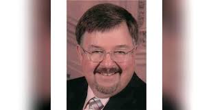 Everett E. Hey Obituary