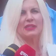 Elena Udrea și-a revăzut fiica după ce a ieșit din închisoare! Eva a căzut,  pur și simplu, din picioare atunci când și-a văzut mama. Momentul a fost  filmat