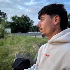 La pratique de la pêche a pris de l'ampleur parmi les footballeurs, qui  n'hésitent désormais plus à l'évoquer.