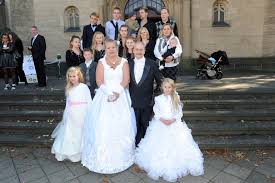 Die wollnys mittwochs 20:15 auf rtl 2 werbekooperationen: Zoff Bei Tv Familie Sarafina Wollny Papa Hat Nur Aus Geldgier Geheiratet Mopo De