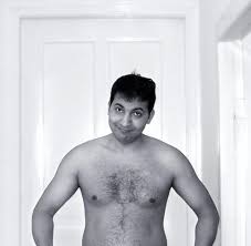 So sprach naidoo beispielsweise von kindern, die massenhaft gefangen. So Geht Vegan Sexy Fur Eine Bratwurst Ist Attila Hildmann Zu Eitel Welt