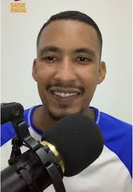 Jesús Chucho Reyes Narrador