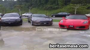 Sebelum pergi, sehari sebelumnya johar bercuti sehari untuk memenuhi keperluan kejantanannya dan permintaan kebetinaan isterinya milah. Gambar Kereta Mewah Orang Kaya Vvip Di Malaysia Part I