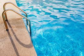 Sowie sich das brunnenwasser mit sauerstoff im pool anreichert wird es braun/grün oder schwarz. Pool Mit Brunnenwasser Fullen Anleitung Haufige Probleme