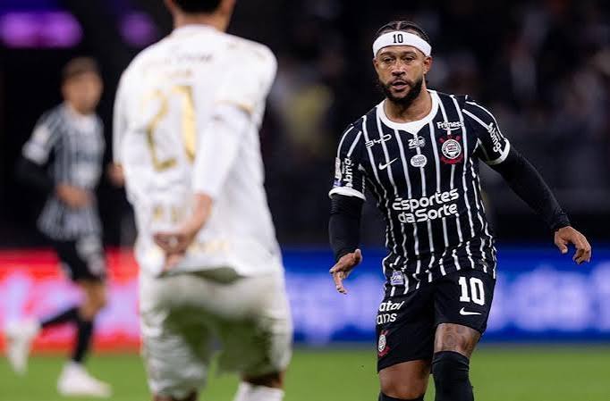 Corinthians perde de virada para a Chapecoense e amarga a quarta derrota seguida no Brasileir&atilde;o - AG&Ecirc;NCIA ESPORTE
