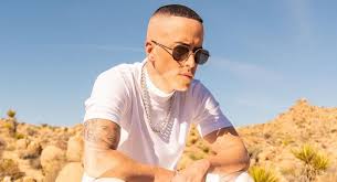 Las melenas midi se imponen y los pixies y el pelo corto vale, te hemos dicho que la media melena no es la única ganadora pero evidentemente, tendrá mucho protagonismo. Yandel Presenta Su Nuevo Tema Espionaje Junto Videoclip Es Venezuela