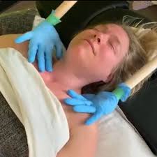 What does NBA superstar Aaron Gordon do to prep for this year's dunk  contest??