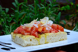 Quand Il Fait Tres Chaud Comme En Ce Moment On A Pas Forcement Envie De Cuisiner Et Encore Moins De Faire Tourner Le Four Pendant Lon Focaccia Tartine Cuisine