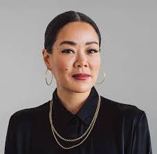 Suzanne Powers's Instagram, Twitter & Facebook