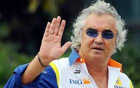 'nuovi poveri, artigiani, albergatori, ristoratori, non potranno più pagare le tasse, è inaccettabile, le banche chiedono il 24% di interessi sono. Briatore Vermogen Alter Vermogen