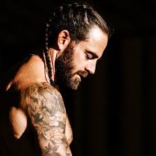 Benjamin Sears's Instagram, Twitter & Facebook