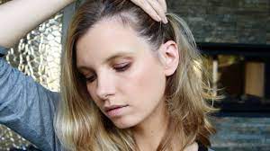 It could take up to a year for the hair to return to its normal rate of falling out, a few strands at a time. My Post Pregnancy Hair Loss A Model Recommends Youtube