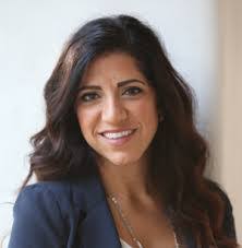 Meredith Ford's Instagram, Twitter & Facebook