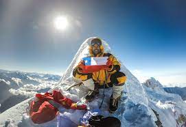 A seis días de su desaparición. Juan Pablo Mohr Antes De Su Expedicion Quiero Hacer Cumbre En Cada Region De Chile Instalar Refugios De Buen Nivel Y Ser Un Aporte Al Pais La Tercera