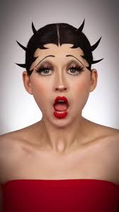 Betty Nhan's Instagram, Twitter & Facebook