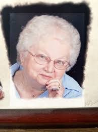 Carol Straw's Instagram, Twitter & Facebook