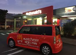 Mcdelivery is a 24/7 service and we deliver islandwide. Mcdonald S Confirm Mcdelivery Service Restaurant Cafe