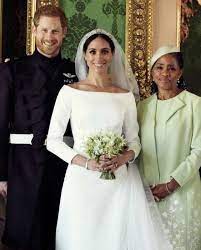 But who was the designer behind the stunning frock? Meghan Markle S Mother Favorite Moment From The Royal Wedding Ceremony Revealed Harry And Meghan Wedding Harry Wedding Royal Wedding Harry