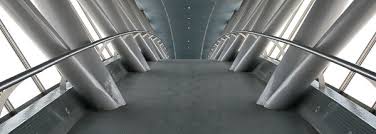 جسر المشاهدة في برج المملكة Sky Bridge أعلى مطل في الشرق الأوسط مدينة الرياض