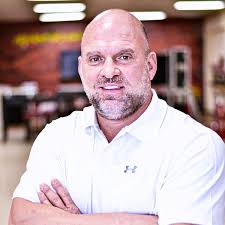 Looking for a DJ. Any suggestions will be greatly appreciated. TIA!